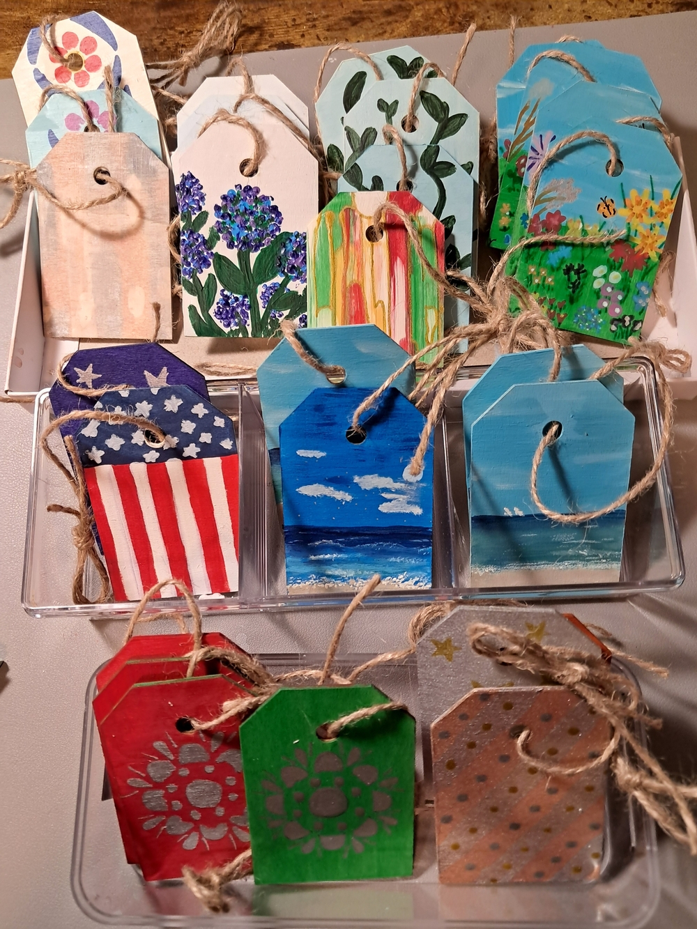 Hand-Painted Decorative Gift Tags - Assorted Colors